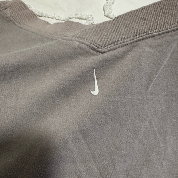NIKE YOGA LUXE Soft Gray Modal V-Neck Cropped Sweatshirt - Picture 5 of 5